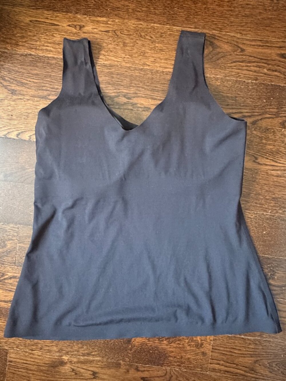 Knix Luxelift Black Tank with built in bra-XL - Picture 3 of 6